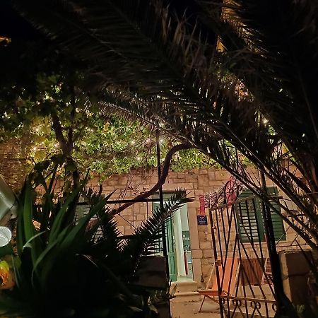 Beach House Gusla Komiža Zewnętrze zdjęcie
